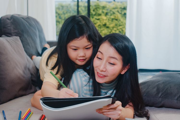 Ajari Anak Melek Finansial Sejak Dini, Ini Strategi Efektif dari Financial Planner