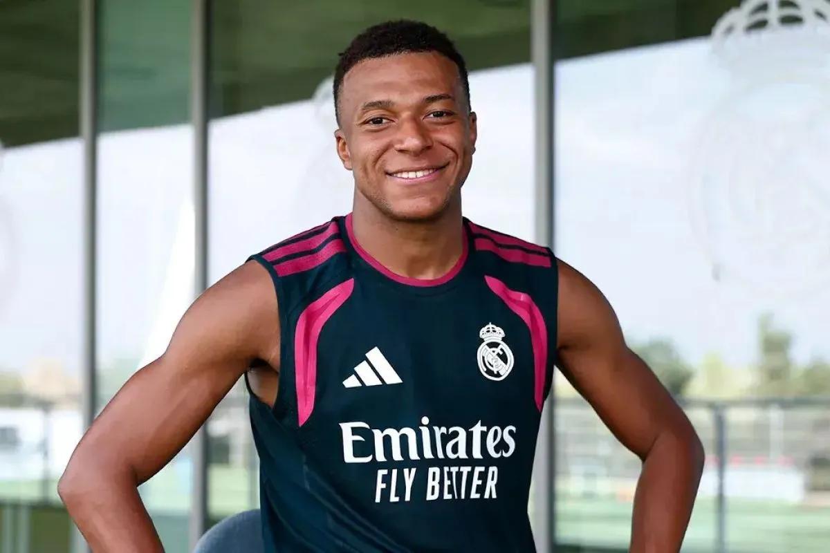 Mbappe Soroti Meme Diktator, Tegaskan Kritik Politik Harus Peka terhadap Sejarah